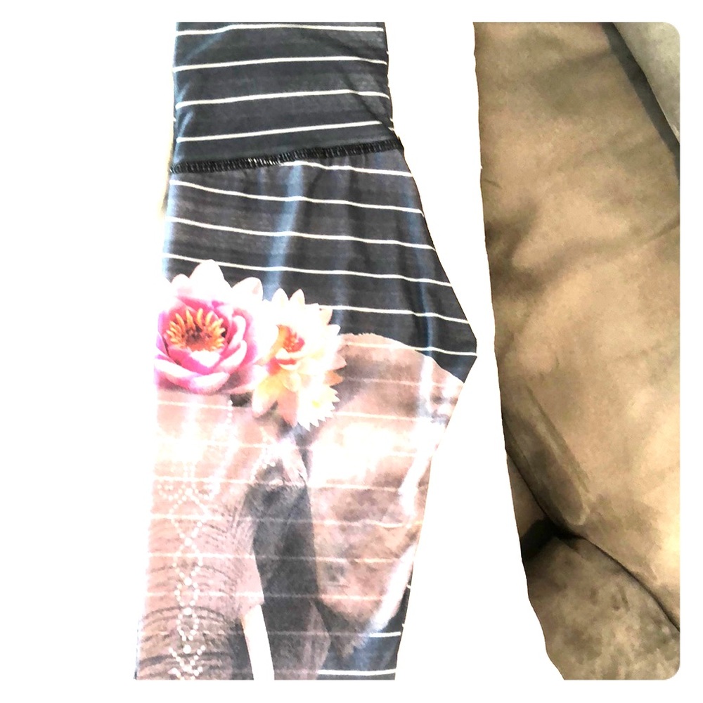 Teeki Love the Elephant Leggings